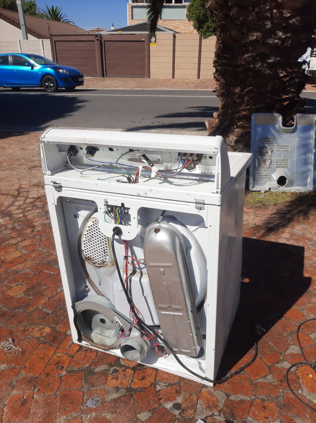 Tumble dryer heating element and thermal fuse replacement